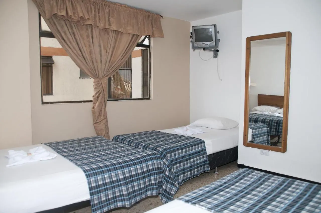 Hotel Nuevo Samaritano Medellin 2*,