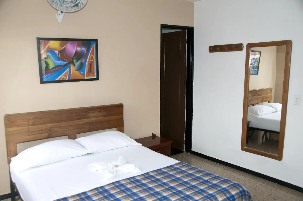 **  Hotel Nuevo Samaritano Medellin Colombia